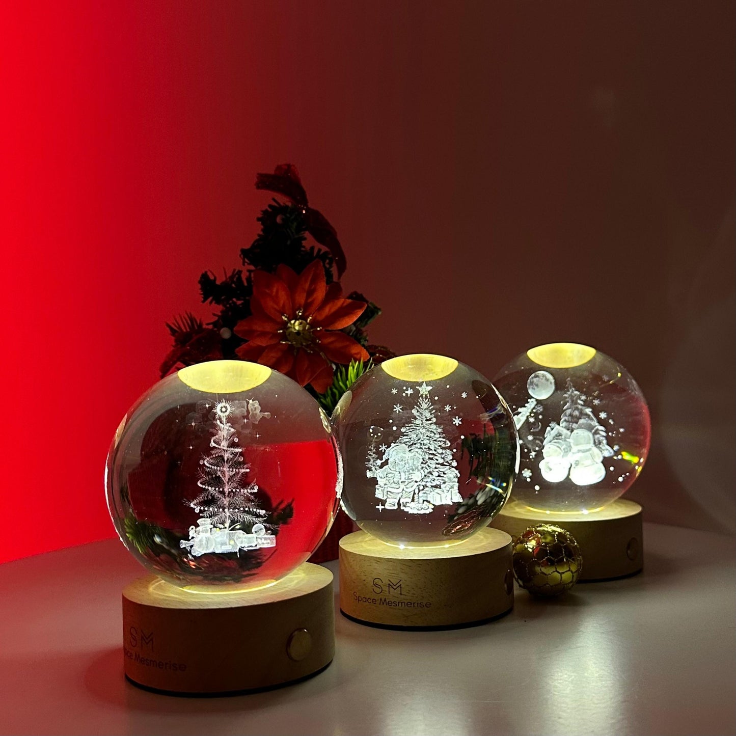 Christmas Snow Globe Lamp