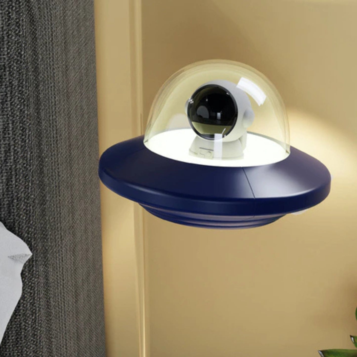 Astronaut and UFO USB Lamp - Space Mesmerise - Space Gifts | Lamps | Statues | Home Decor