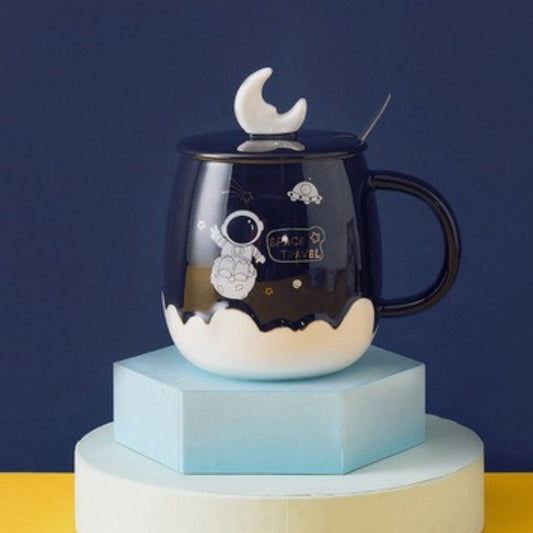 Astronaut Coffee Mug With Lid - Space Mesmerise - Space Gifts | Lamps | Statues | Home Decor