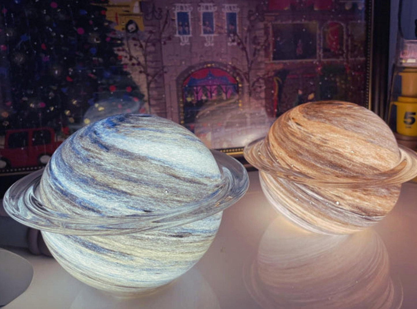 Saturn Planet Lamp - Space Mesmerise - Space Gifts | Lamps | Statues | Home Decor