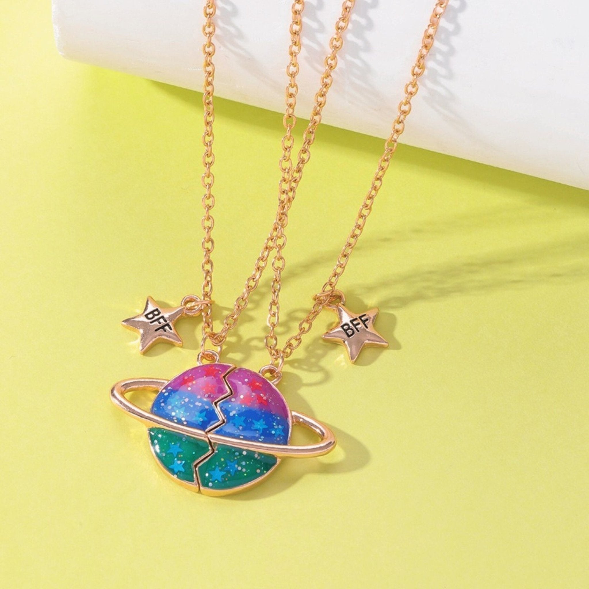 Dainty Planet Choker or Necklace / Saturn Necklace / Ufo Necklace / Alien  Necklace /planet Choker Necklace / Space Lover Gift Ideas/ Planets - Etsy