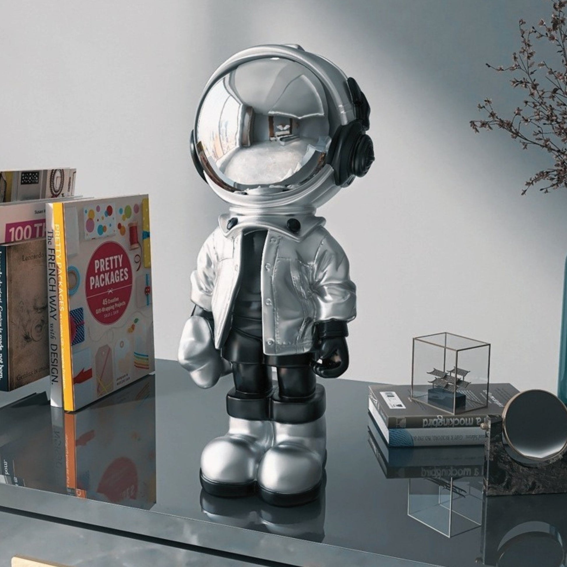 Standing Astronaut Statue - Space Mesmerise - Space Gifts | Lamps | Statues | Home Decor